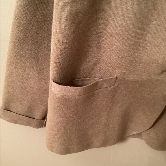 J. CREW SIZE MEDIUM TAN CAMILLE  SWEATER BLAZER WOOL AW687 - Picture 4 of 8